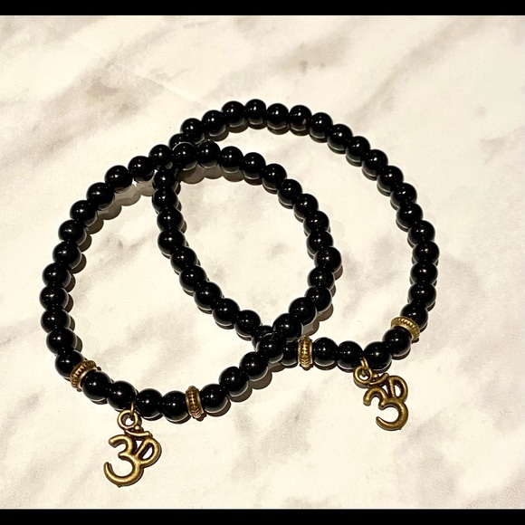 Black onyx 6 mm beads bracelet - Picture 3 of 3